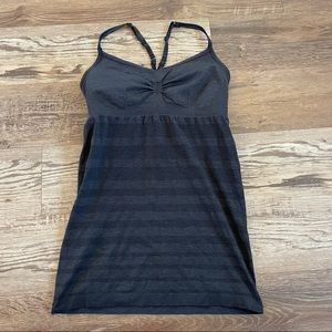 Lululemon black sports tank 8